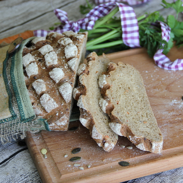 Хлеб на смеси Монтекорн Тирольский производства компании Фудмикс